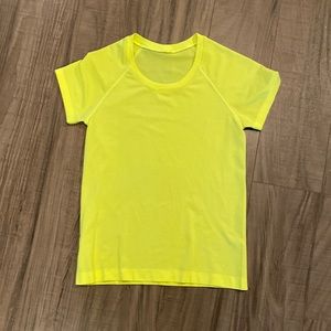 Lululemon Swifty Tech short sleeve 2.0 race length